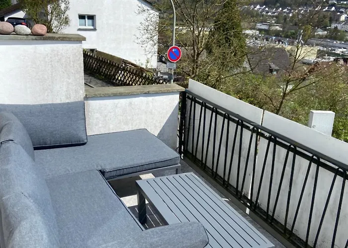 - Kunterbunt * Meschede